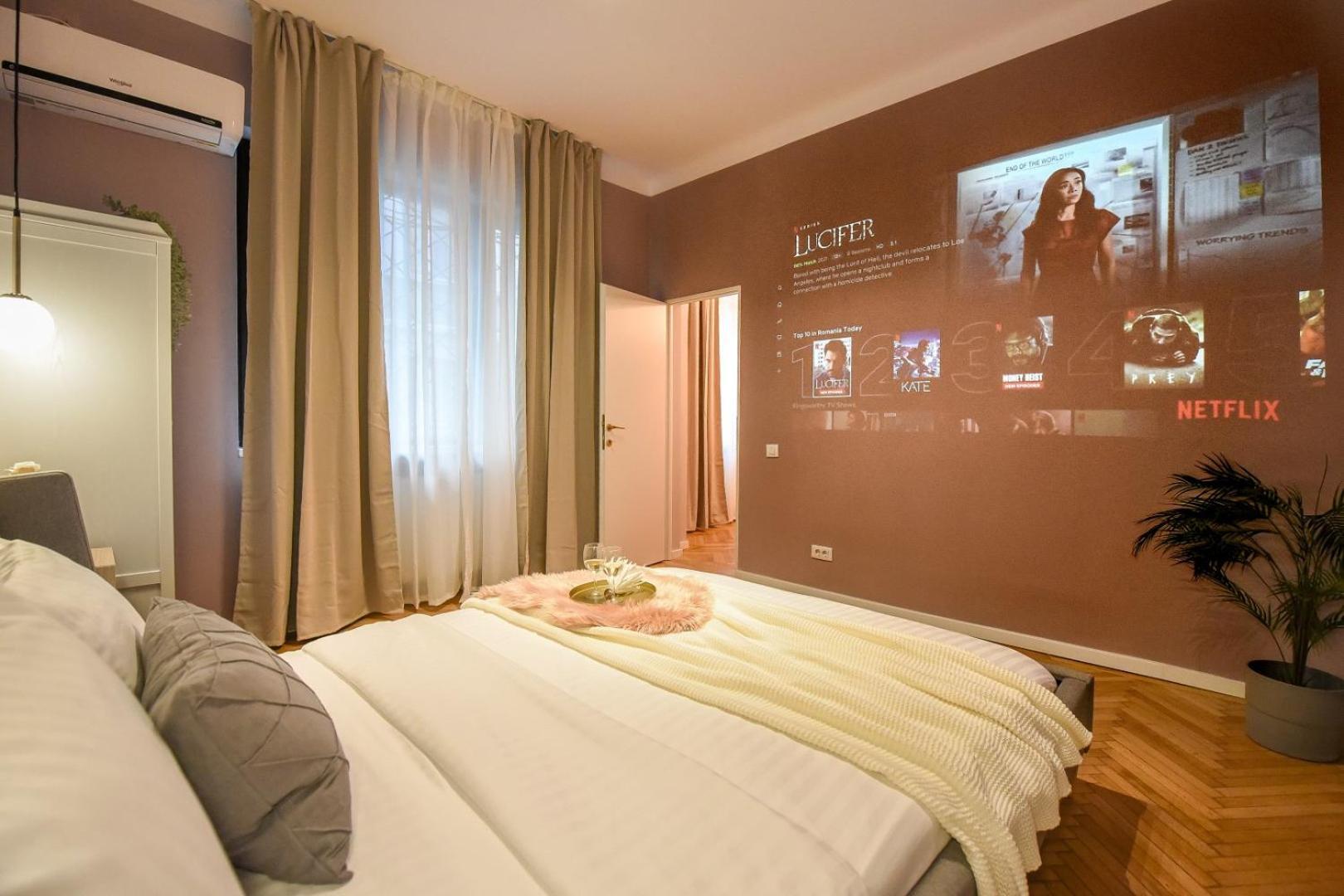 Modern Stay - Central Studios With Wall Projector Near Radisson Bukarest Eksteriør billede